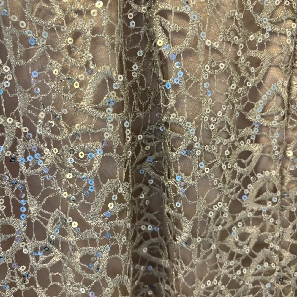 Montage by Mon Cheri. Formal gown. Mother of the bride . Elegant evening dress - Picture 5 of 13